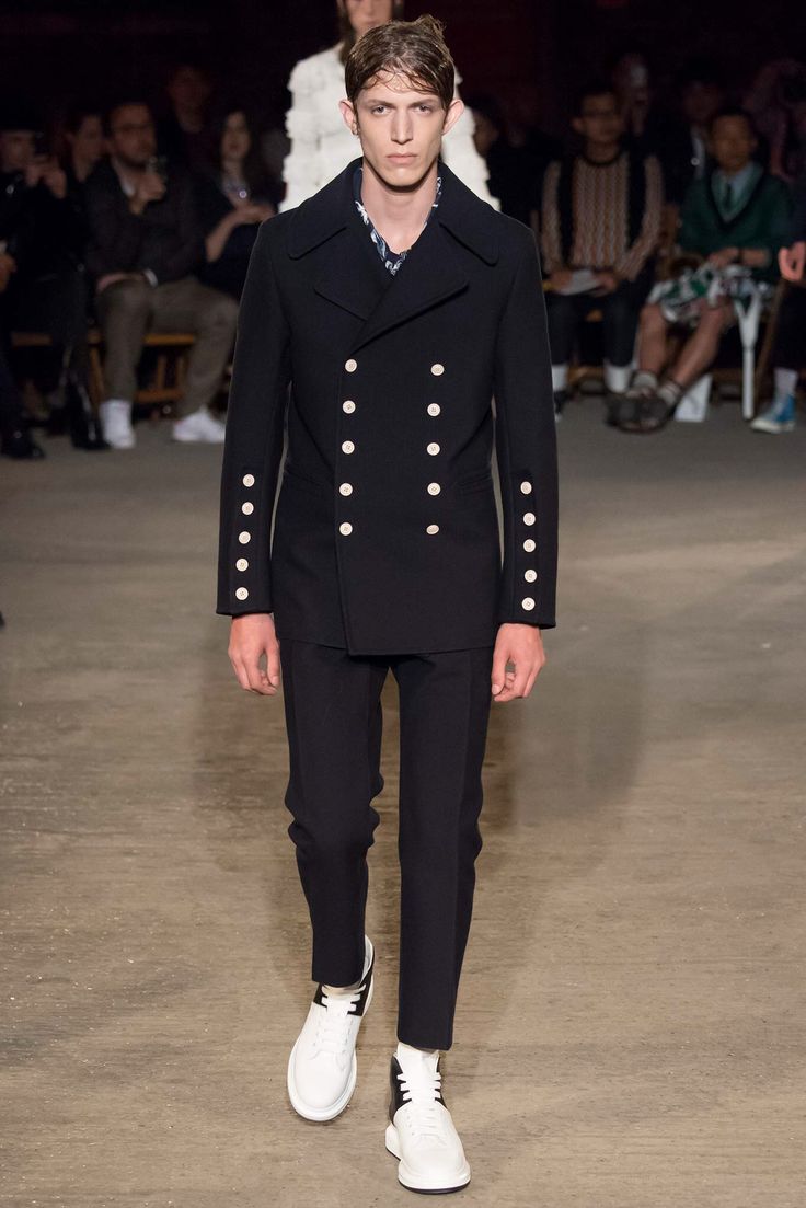 London Menswear S/S 2016 Alexander McQueen