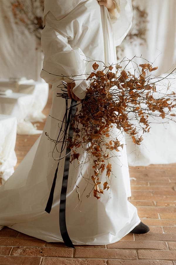 Artful Restraint – A Modern, Autumnal Reception in Wales