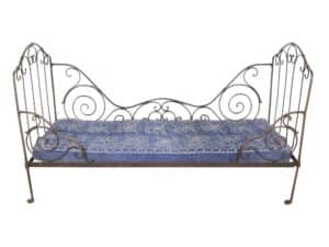 Vintage Daybed for hire Cheltenham