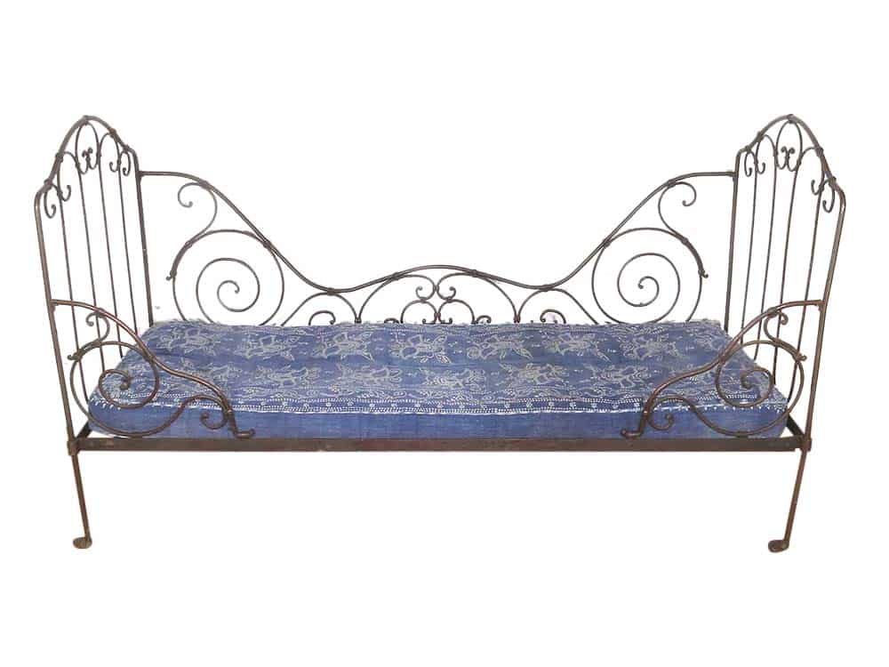 Vintage Daybed for hire Cheltenham