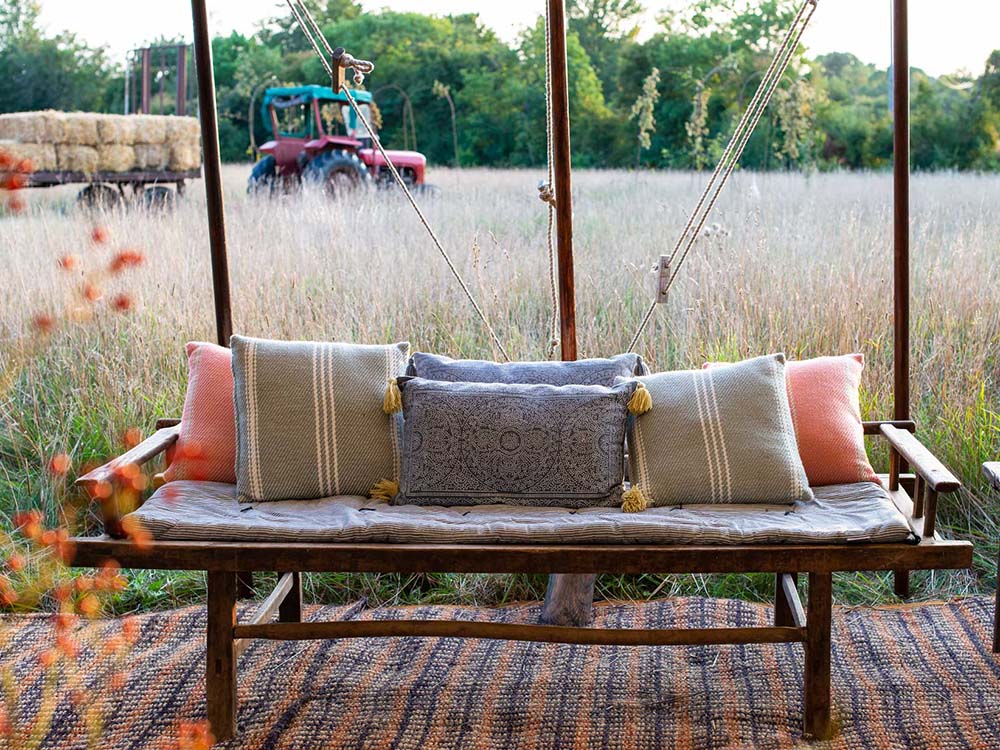 Antique Elm Daybed for Hire