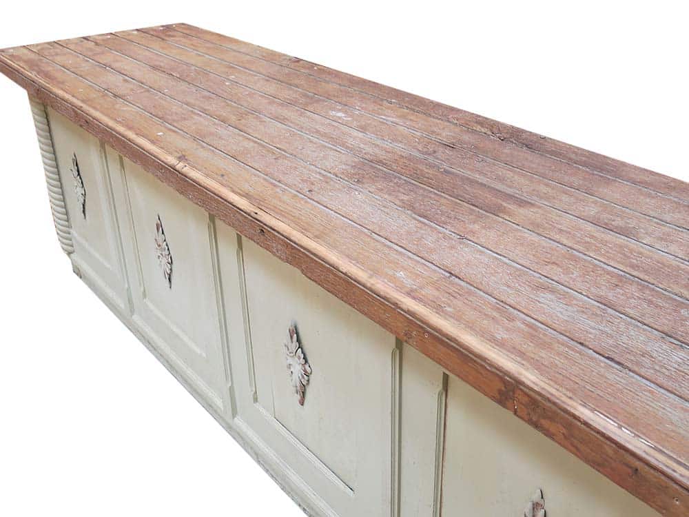 Vintage Wooden Bar for Hire Buckinghamshire, Hampshire