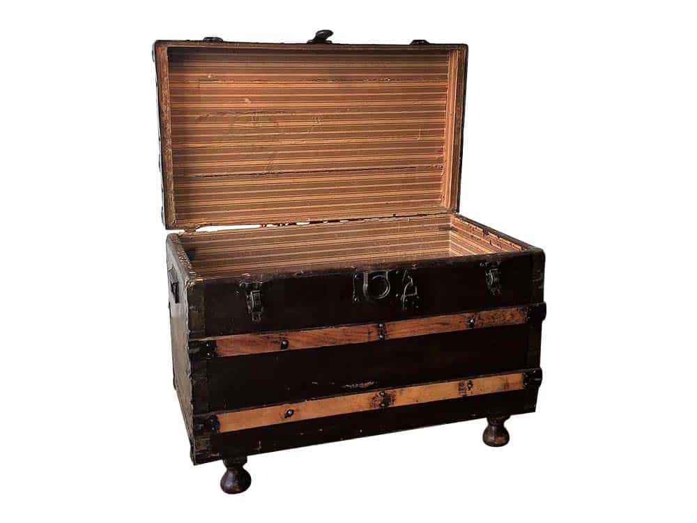 Vintage Wooden Trunk for Hire Scotland