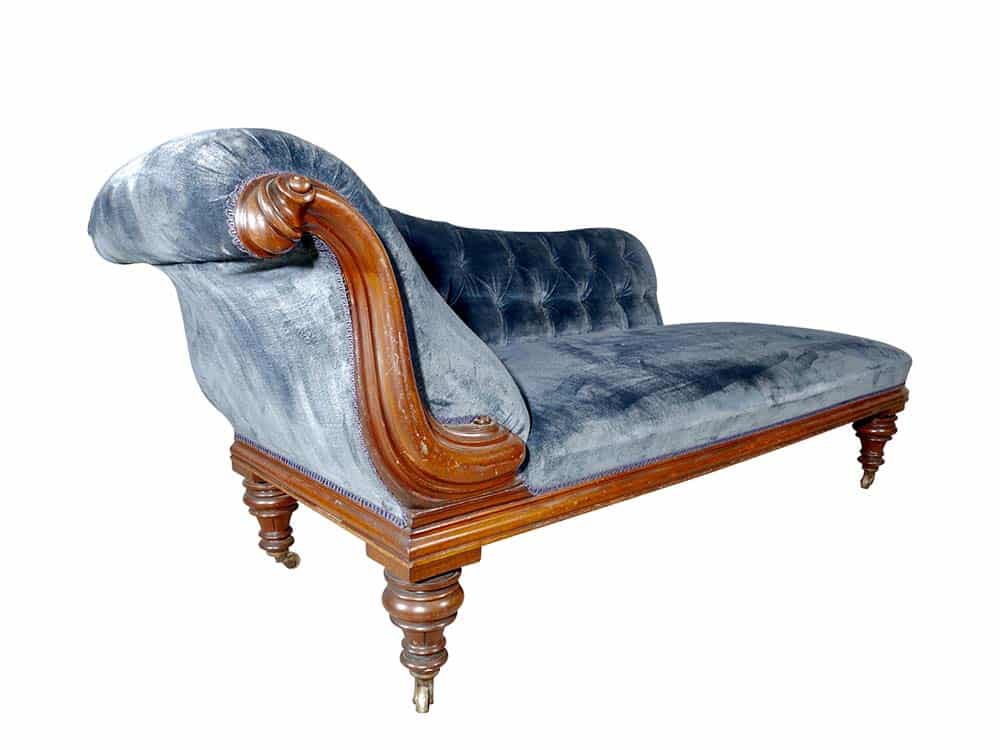 Antique Chaise Longue for Hire