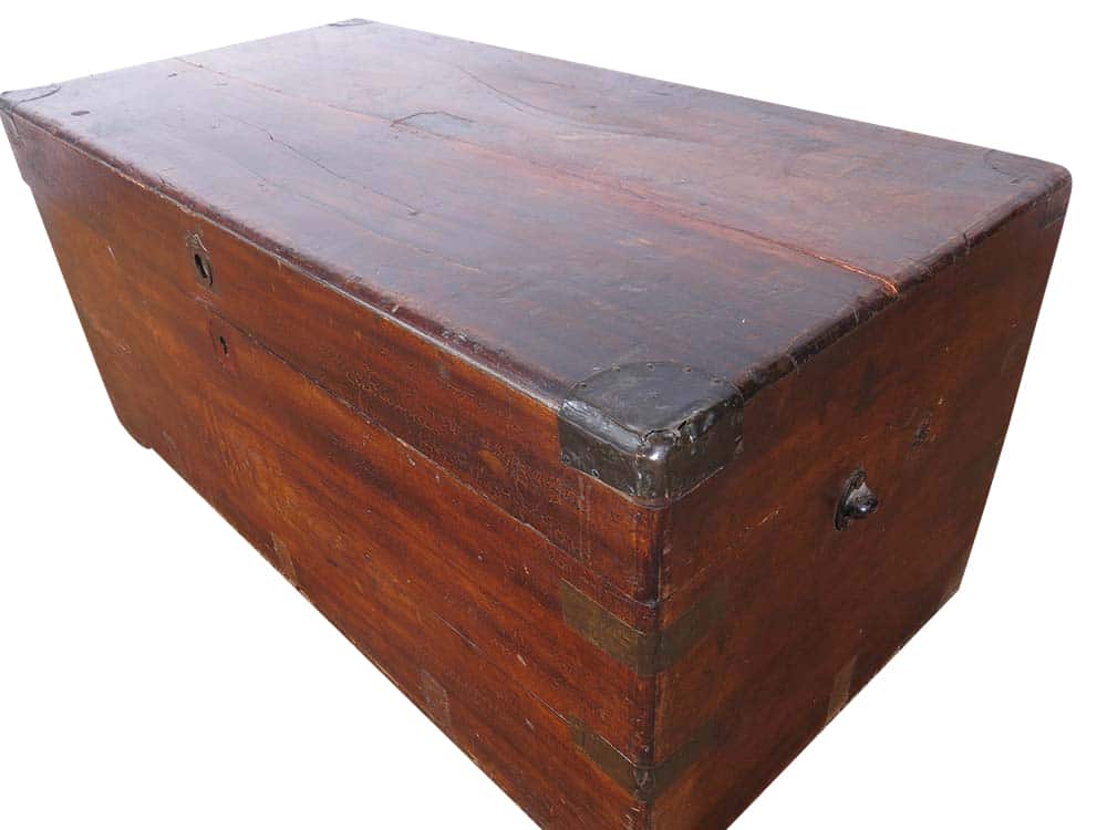 Vintage Wooden Trunk for Hire