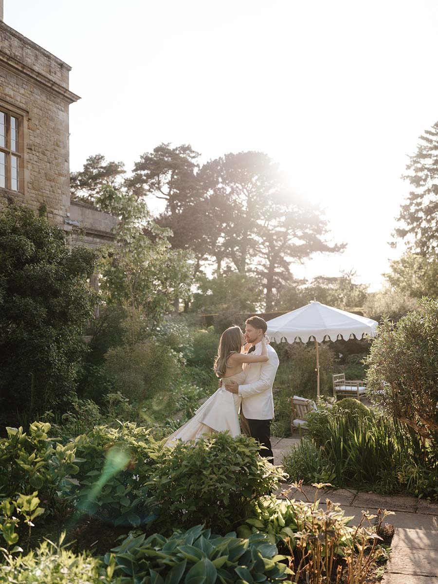 Featured image for “Ashley & Oliver’s Elegant Marquee Wedding at Kiftsgate Gardens”