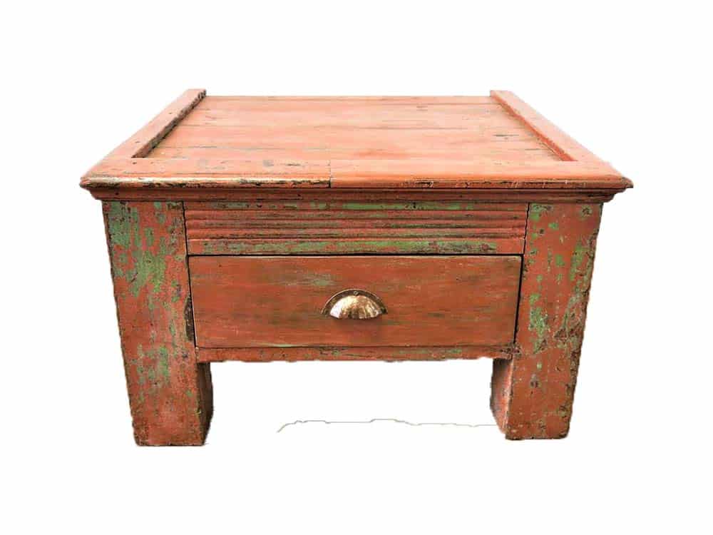 Merchants Desk for Hire