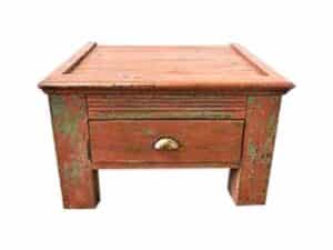 Merchants Desk for Hire