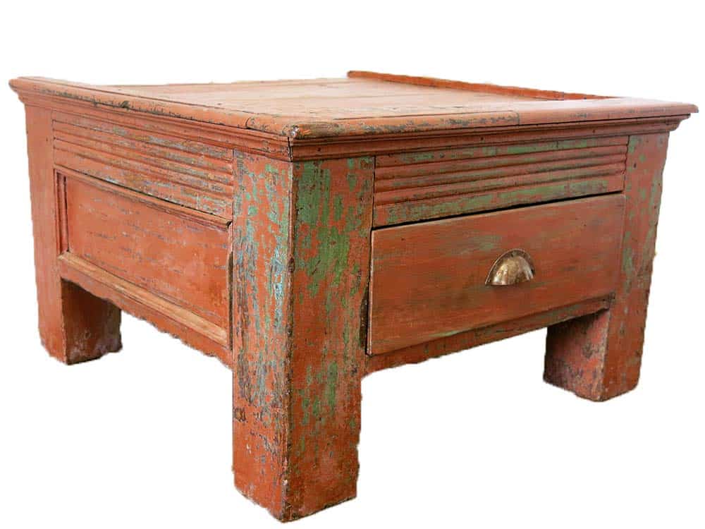 Merchants Desk for Hire