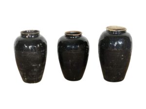 Antique Glazed Pots for Hire